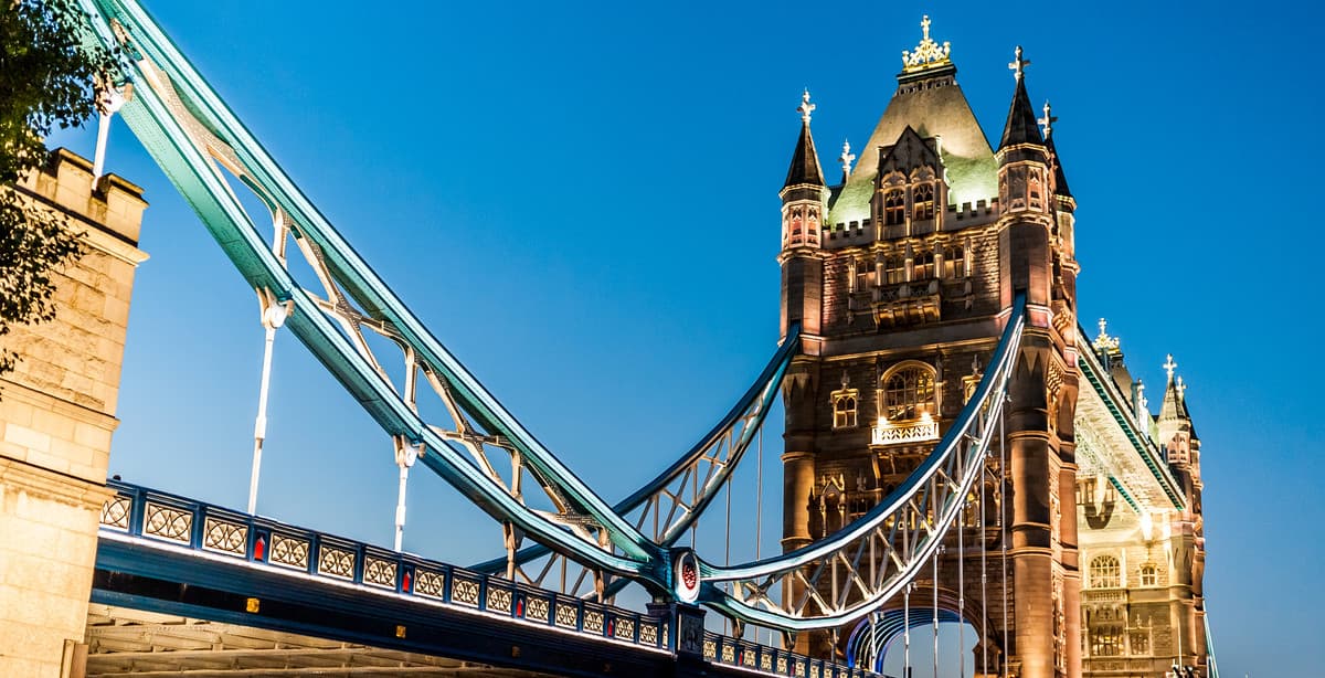 London & Paris: dynamic European capitals