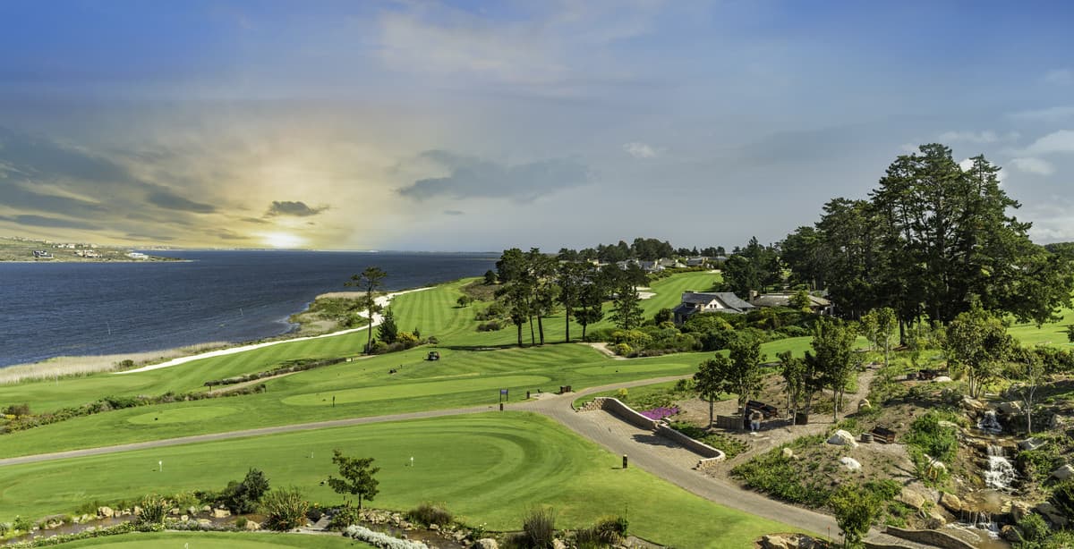 South Africa 2-week luxury golf escape