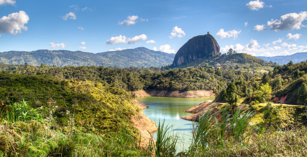 9-Day 'Land of Coffee' Tour Through Colombia