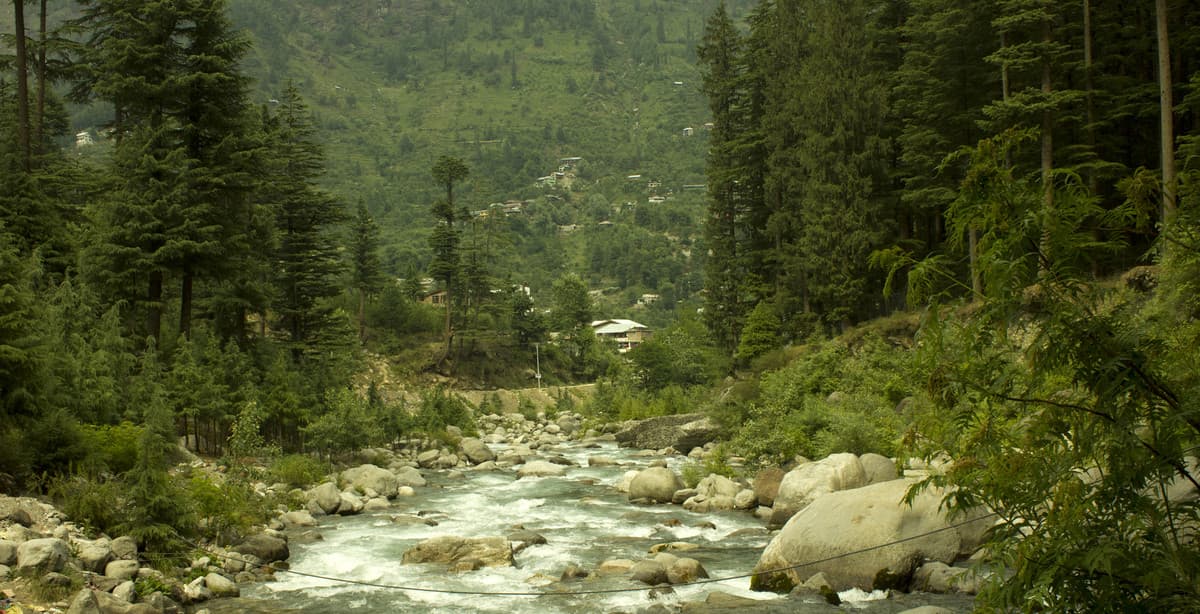 Heavenly Himalayas with luxury Manali retreat