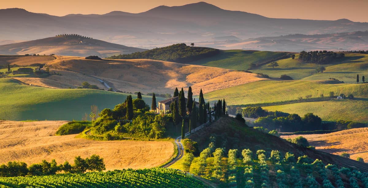 Classic Tuscany tour with private villa