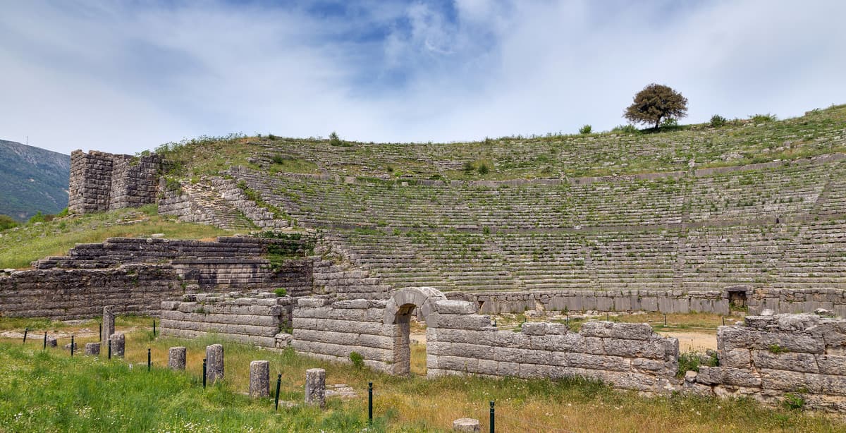 Road trip to the ancient theatres of Epirus