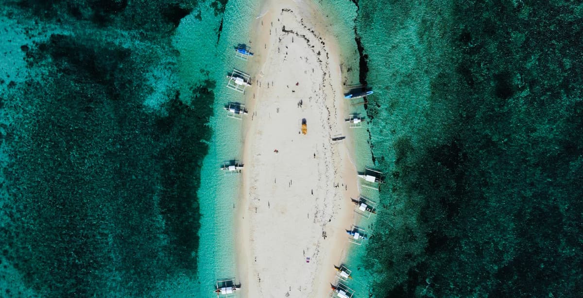 The Philippines: Visayas & Siargao island-hop