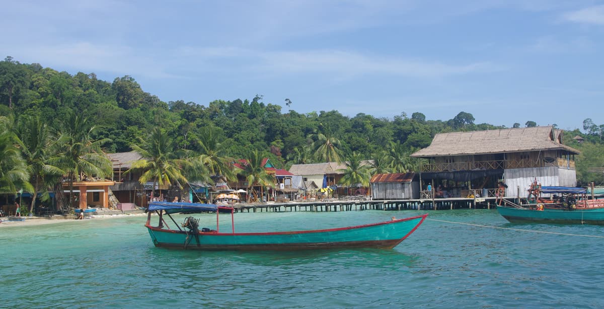 Cambodia discovery: from city to sea
