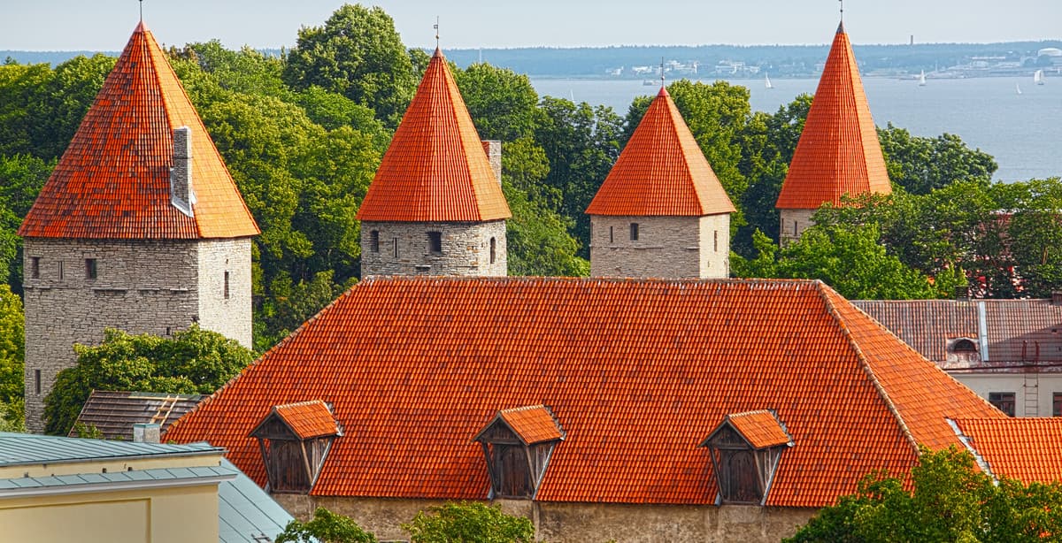 Estonia's historic cities & scenic coastlines