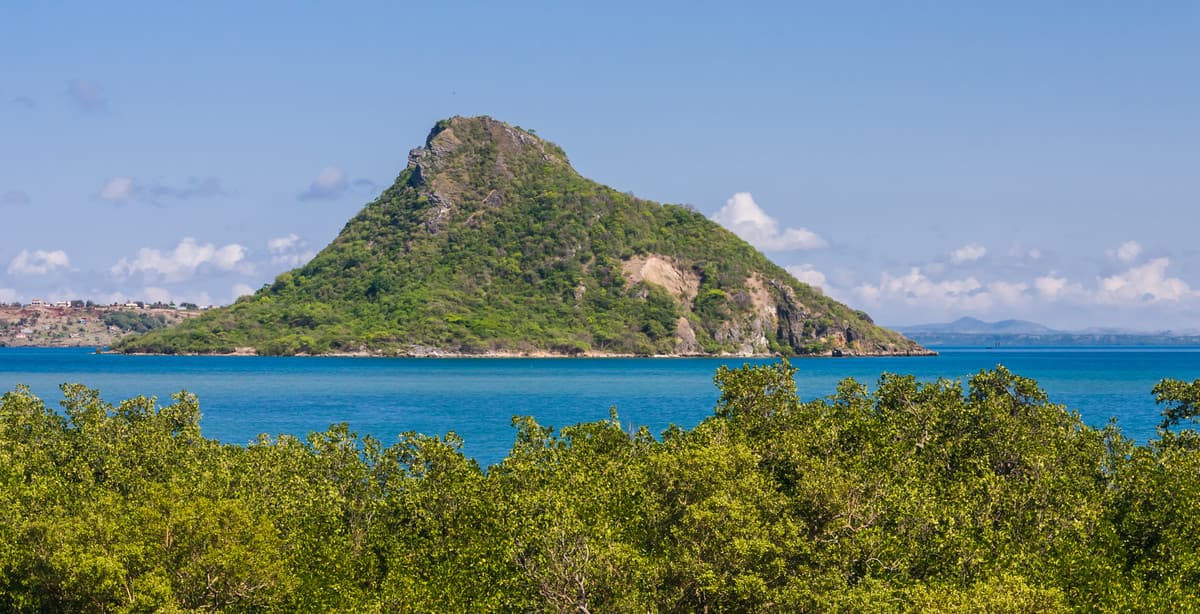 15-Day Luxury Madagascar Tour