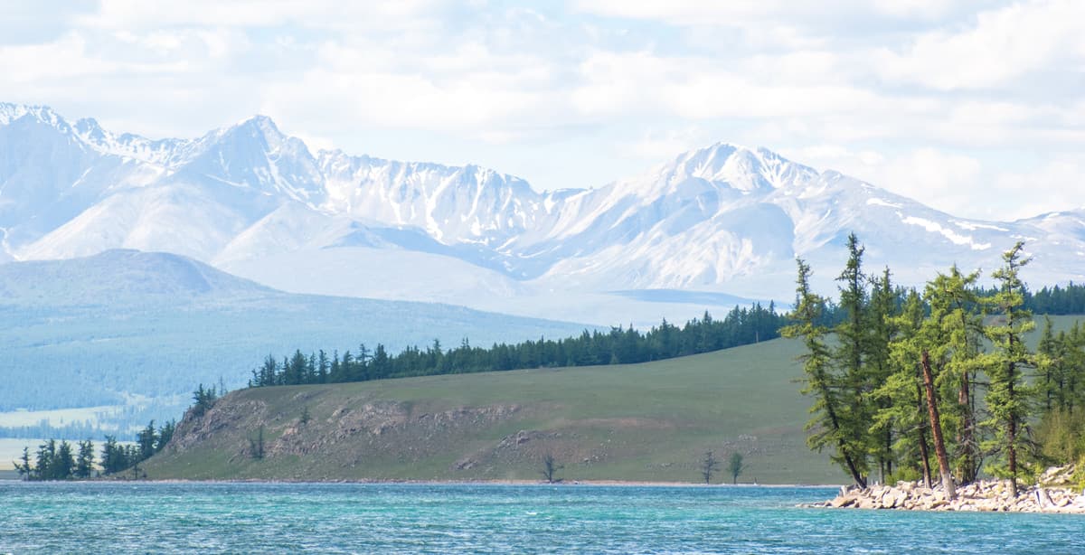 Mongolia's natural splendors: a 20-day tour