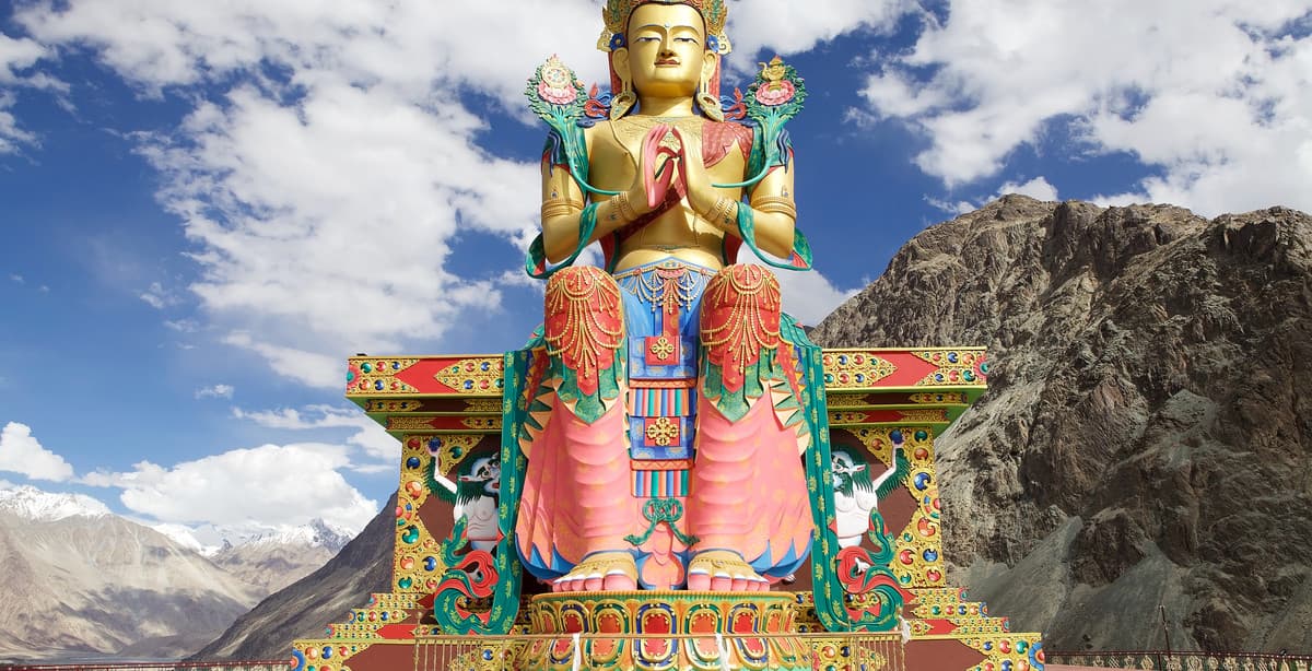 Ladakh: land of monasteries & high passes