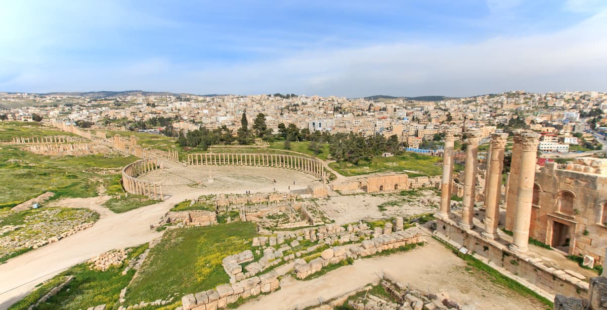 7-day tour: explore Jordan's Golden Triangle