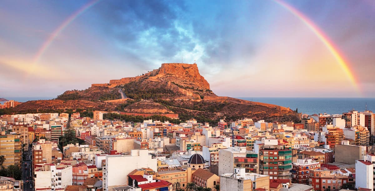 Discover Spain in 13 days: landmarks, flavors & traditions