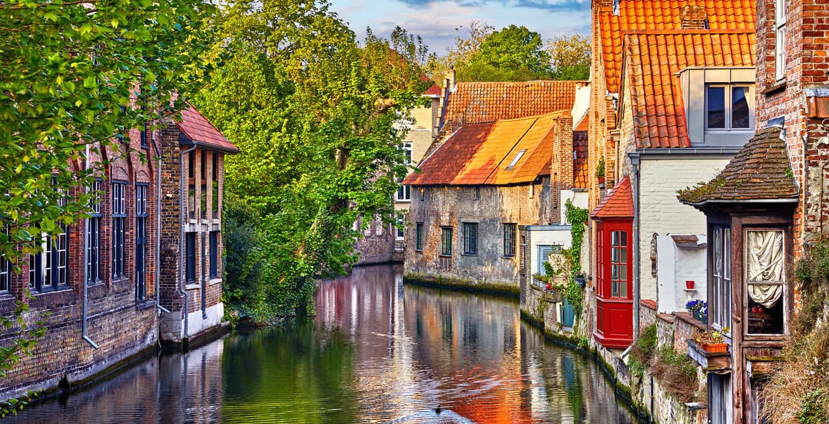 Holland & Belgium round-trip at a slow pace