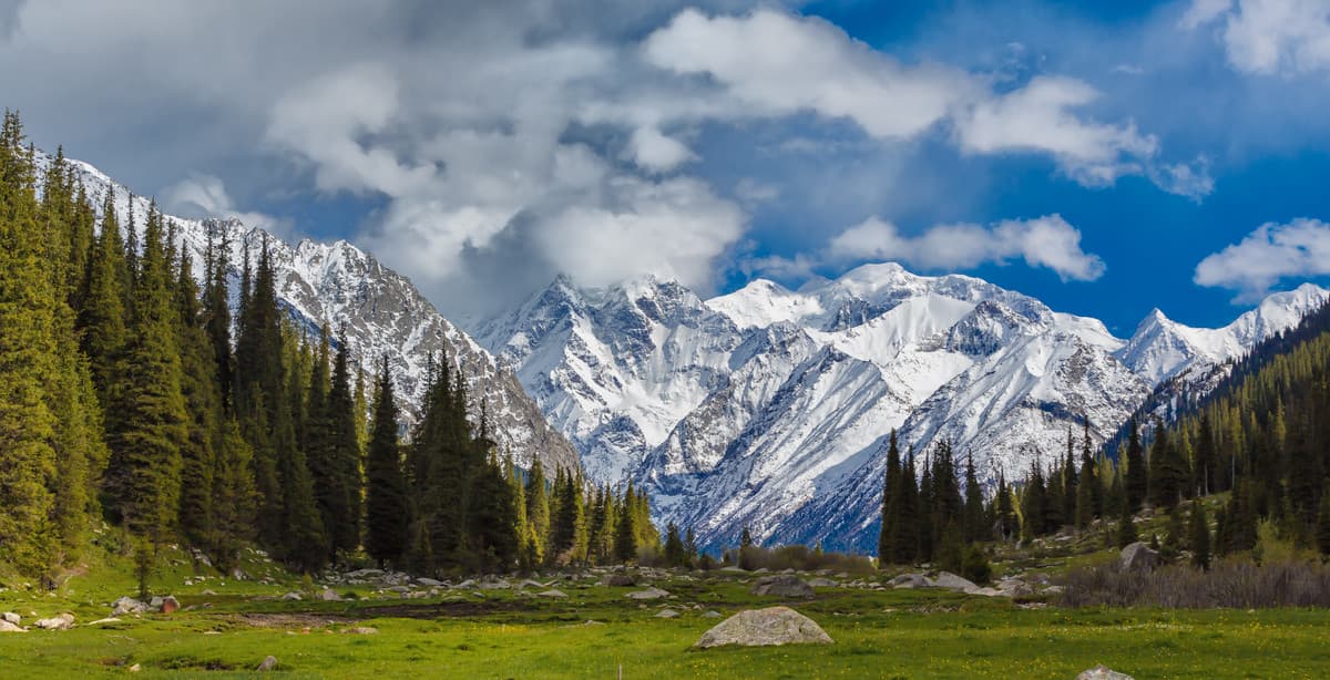 Exploring Kyrgyzstan | Customs & traditions