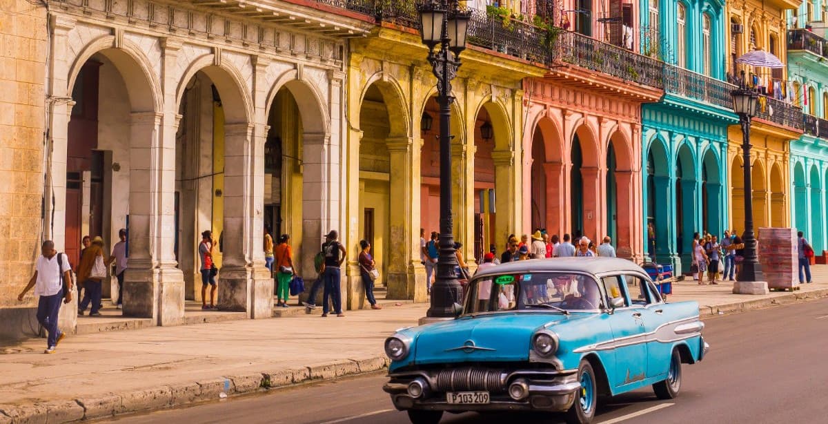 Private 12-day honeymoon tour of Cuba