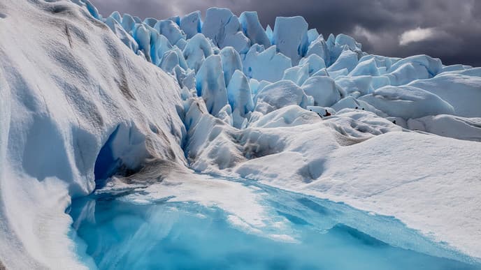 Get up close to giant glaciers