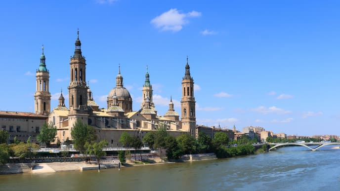 Zaragoza city tour