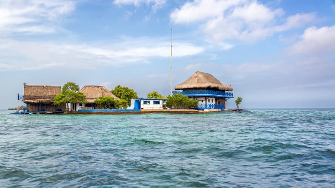 Spend a day on San Pedro de Majagua Island