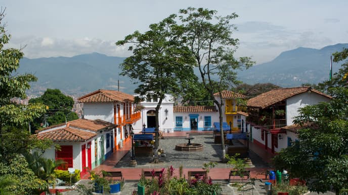 Discover the Stories of Medellin's Past Through its Art