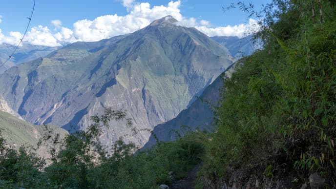 The Malaga Pass, a coffee farm & hot springs