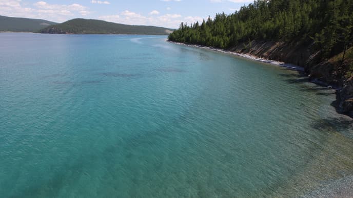 Khuvsgul lake by boat