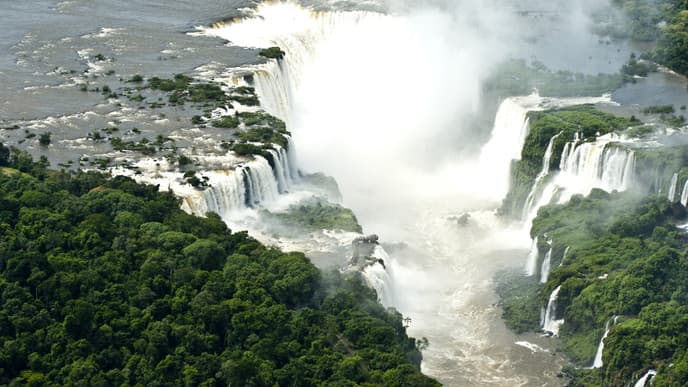 A day amidst Iguazu Falls