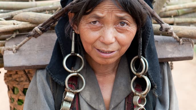 The People of Seng Kang Kao