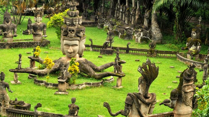 Take a tour of Vientiane