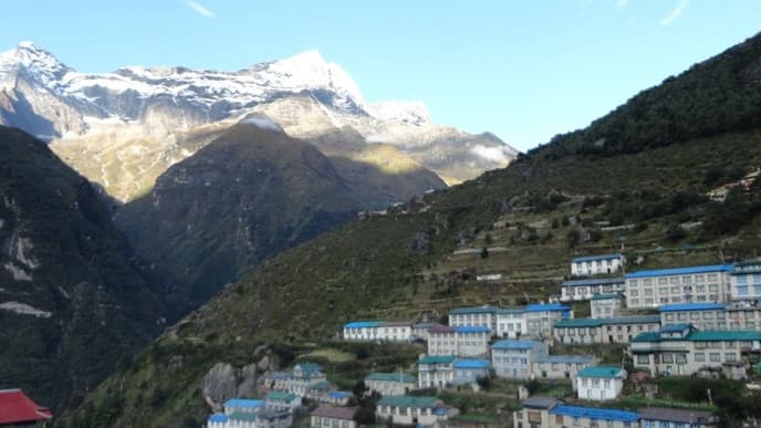 Trek to Namche Bazaar