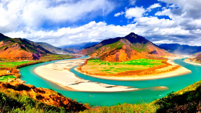 Hike the Upper Tiger Leaping Gorge