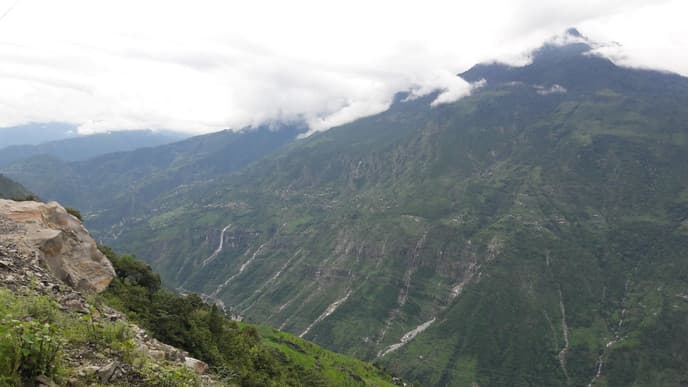 A Scenic Drive To Kathmandu