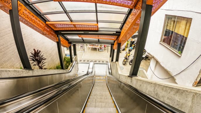 Learn Salsa from the World’s Finest in Cali