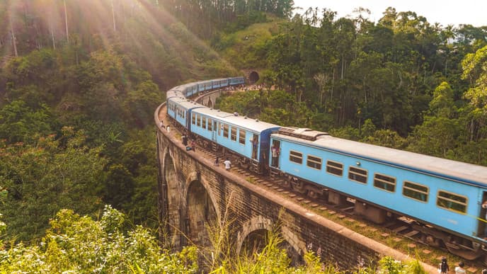 Erkunden Sie Ella auf einer kleinen Wanderung