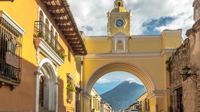 Stop by at Majestic Paseo de Los Museos