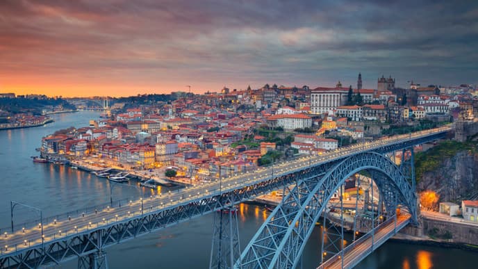 Welcome to Porto & port tasting