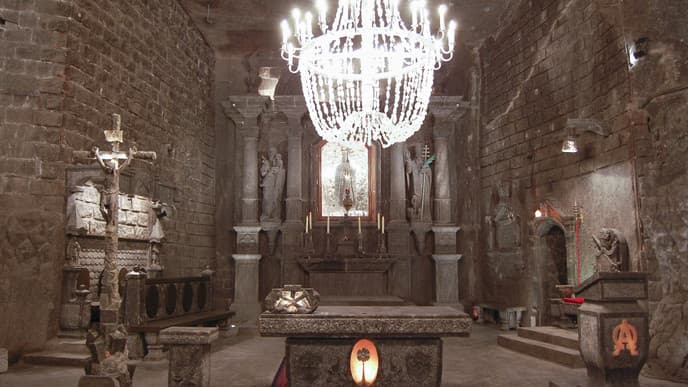 Day Trip to Auschwitz - Birkenau Concentration Camp and the Salt Mine in Wieliczka