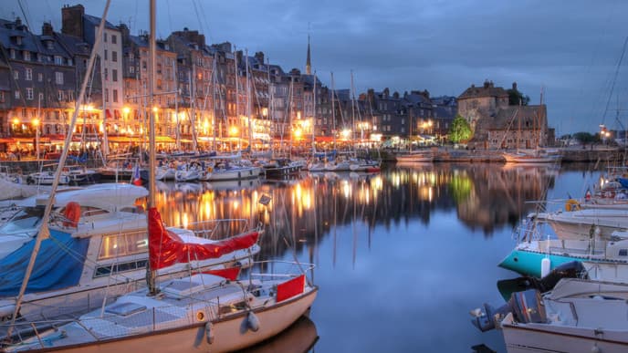 Journey to Versailles with a stop at Monet's Giverny