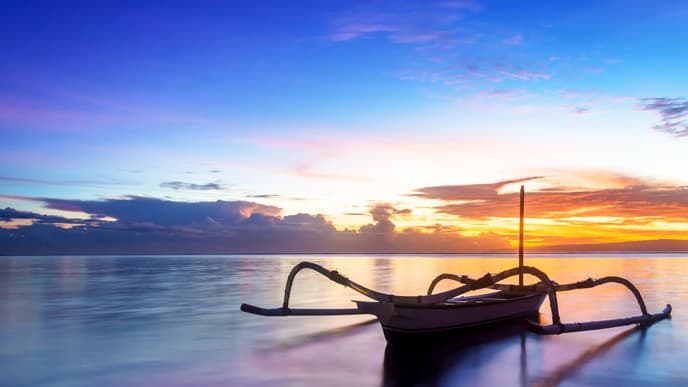 Spectacular shores, magical sunsets