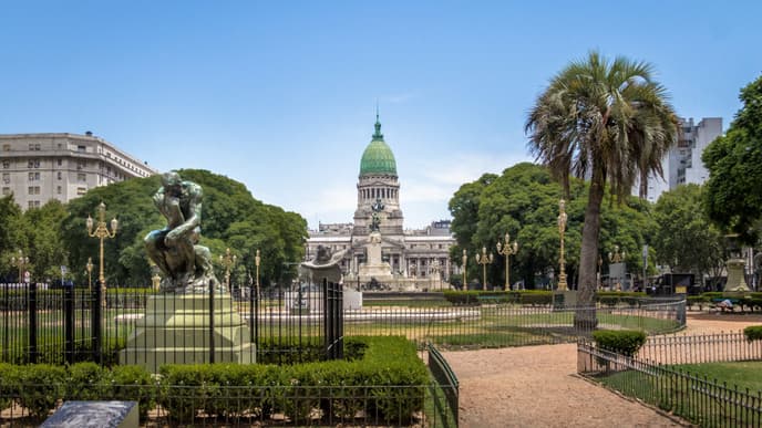 City tour & local cuisine
