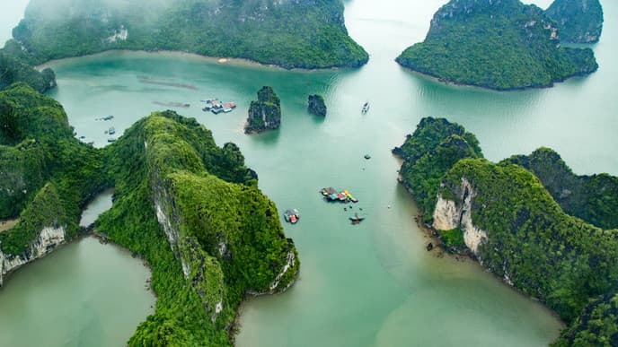 Highlights of Ha Long Bay