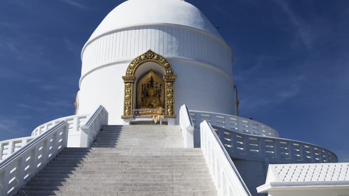Hike to the Peace Stupa