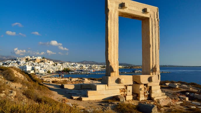Cruise to Naxos