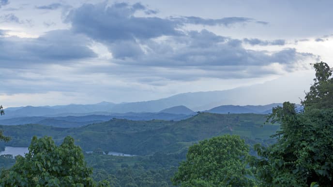 Hike from Lake Mahoma to Guyeoman