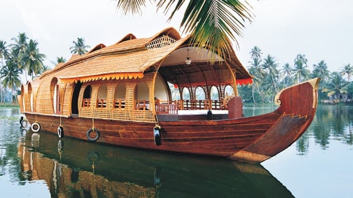 A houseboat experience like no other