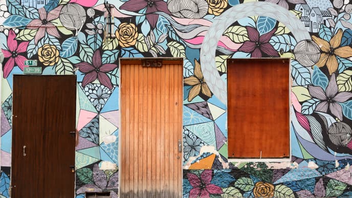 Modern & traditional art in Bogota