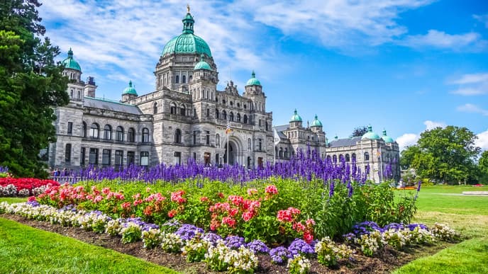 Cruise Across the Sea to Victoria
