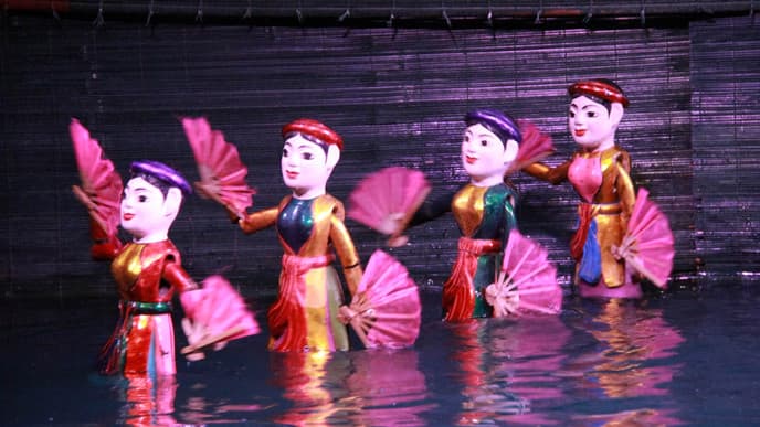 Begrüßungsessen & Wasserpuppentheater