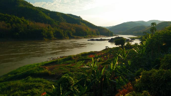 Cruising into Laos