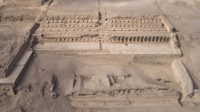 Tour zur Pachacamac und Weiterreise nach Trujillo