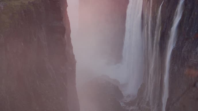 Auf dem Weg zu den Viktoria Wasserfällen