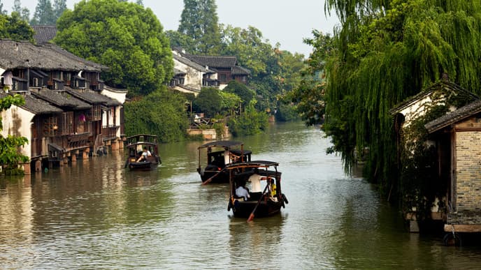Encounter the Riverside Village of Wuzhen