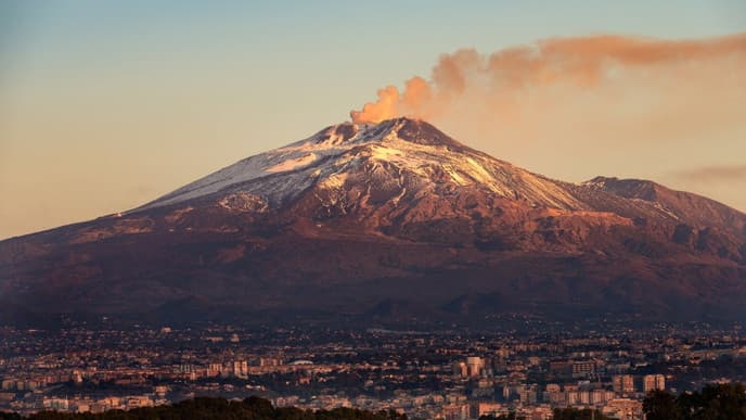 Soar to new heights on Mt Etna